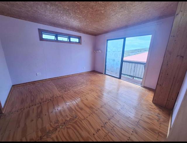 7 BEDROOM HOUSE FOR SALE IN SEEMEEU PARK